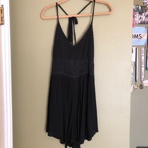 CUTE ABERCROMBIE & FITCH ROMPER